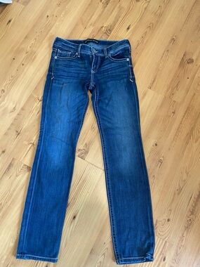 Express Women's Dark Blue Straight-Leg Jeans